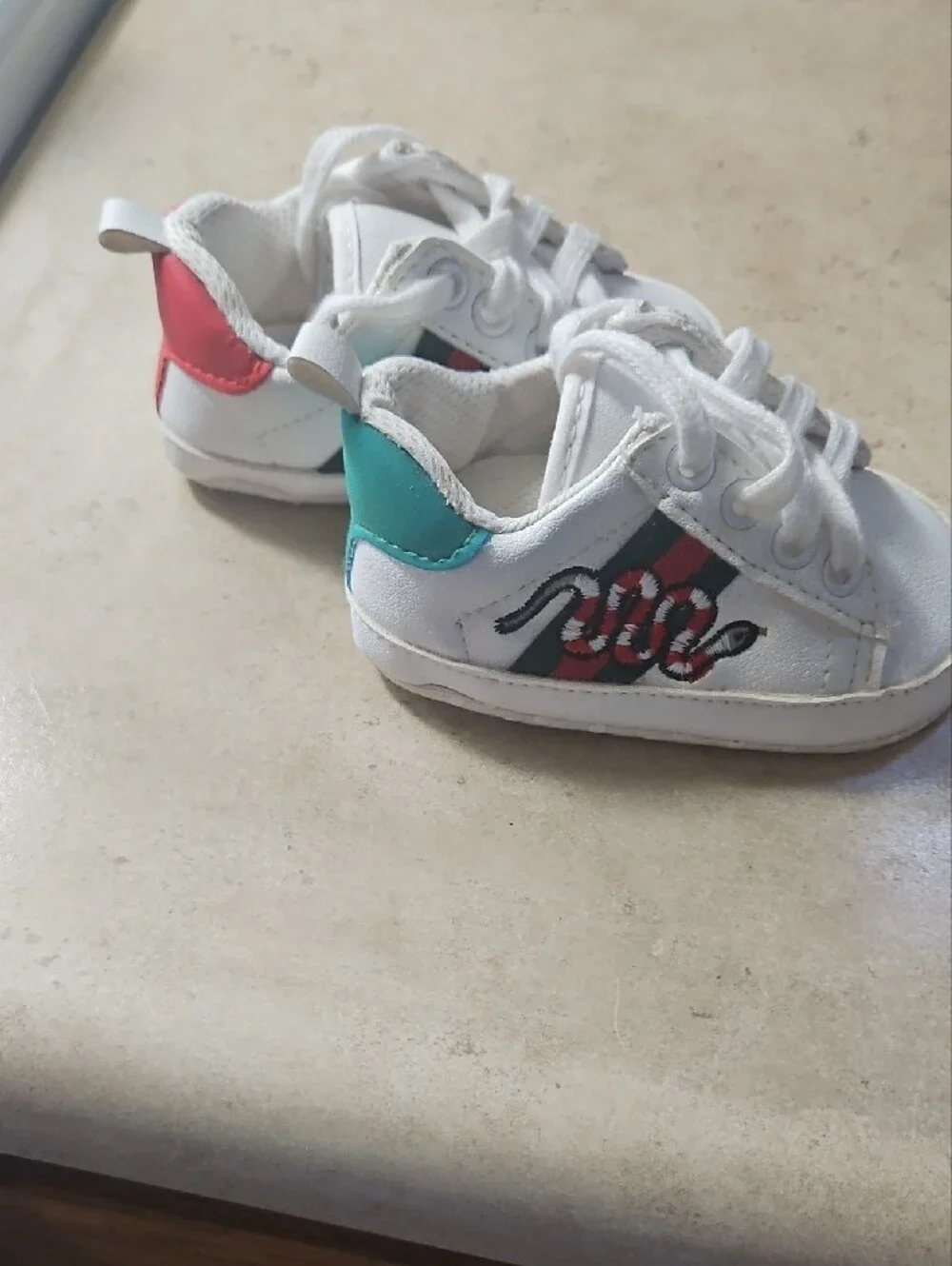 Gucci White Baby Sneakers with Red & Green Accents
